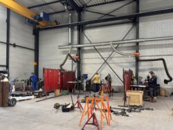 Atelier de préfabrication de tuyauteries pour l'industrie